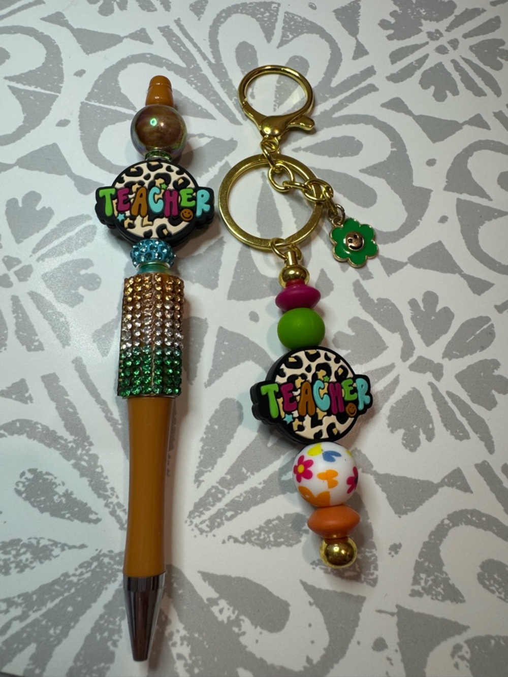 Teacher Beaded Keychain and Pen Set - Multicolor